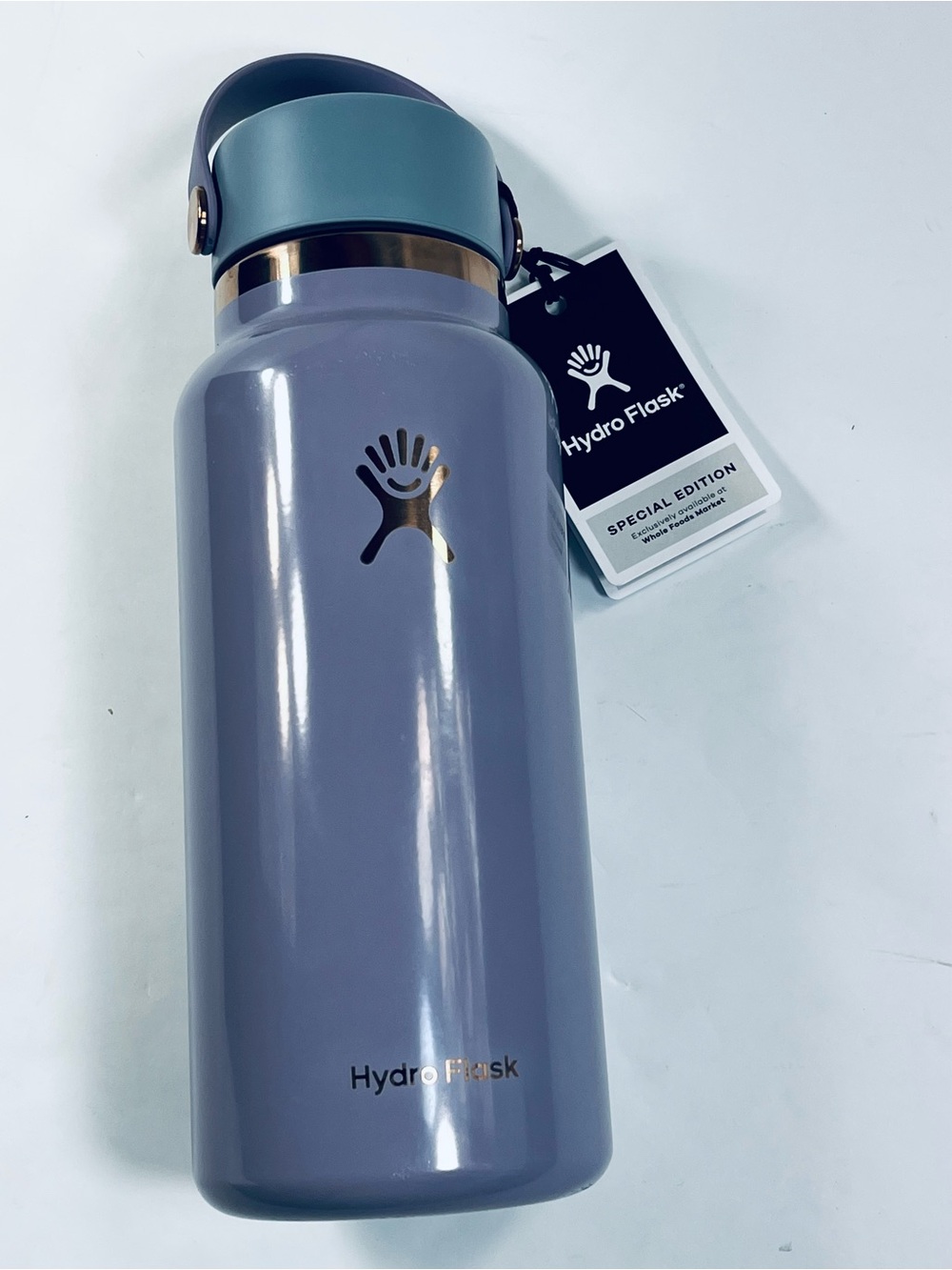 Hydro Flask Travel Bottle 32oz/946ml Wide Flex Straw Cap Lavender  Rose Gold NWT